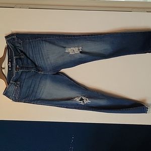 Womans Hollister High Rise Super Skinny Crop Jeans.